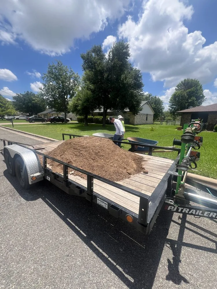 Affordable lawn mowing service experts serving Taylor, TX - Gomez Landscaping