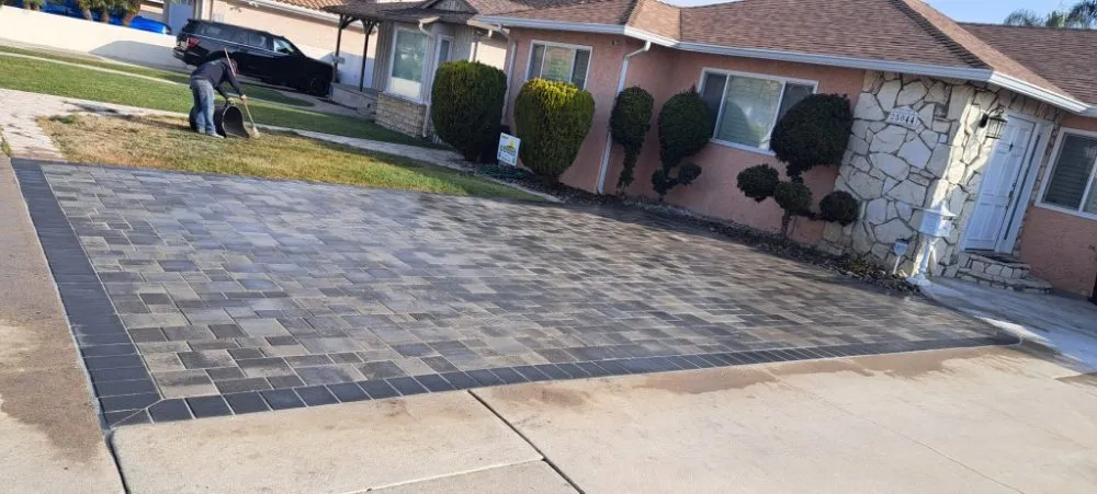 Professional landscape design for year-round maintenance in Wilmington, CA by Gomez Landscaping