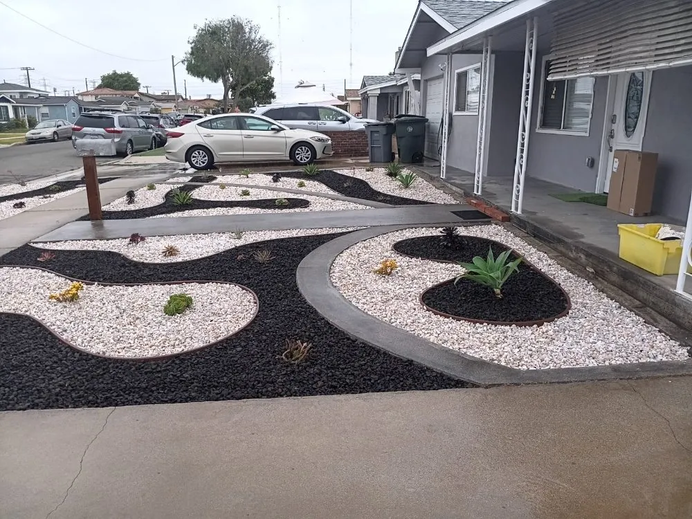 Professional lawn care service in Wilmington, CA by Gomez Landscaping
