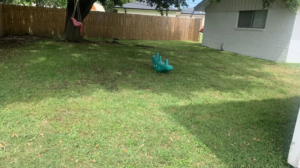 Local landscaping services in Bryan, TX by Gomez Lawn Care