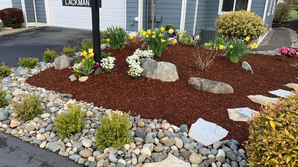 Affordable garden landscaping experts serving Belfair, WA - Gomez Lawn Care Services and Maintenance