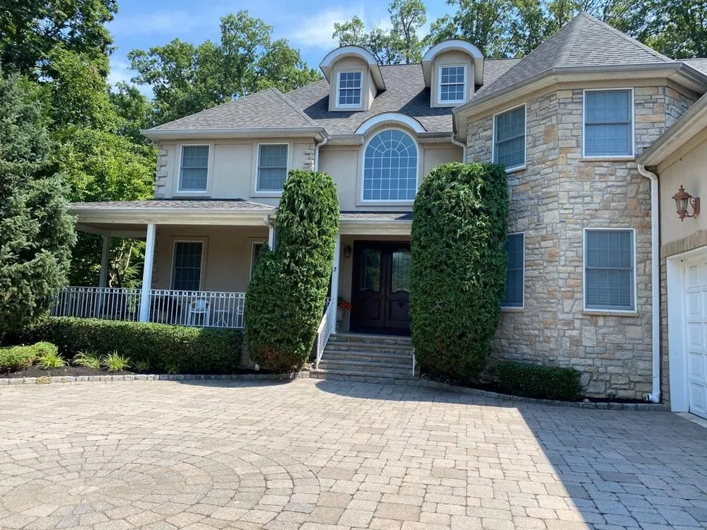 Local yard cleanup service in East Brunswick, NJ by Gomez Lawn Landscaping