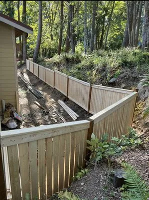 Gomez Maintenance Logo