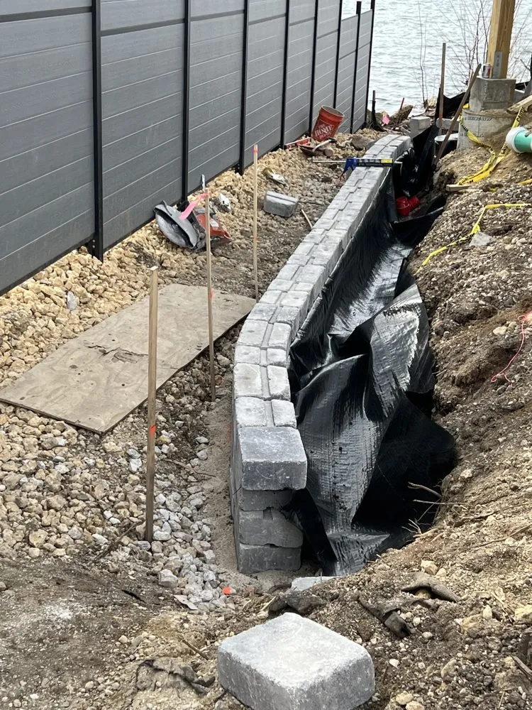 Top-rated outdoor landscaping in Rockford, IL - Gomez370