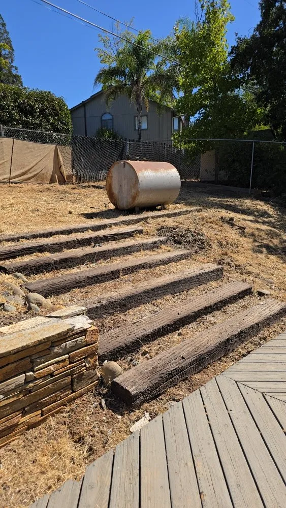 Custom outdoor landscaping in Sacramento, CA by Gonazalez Landscaping & Services