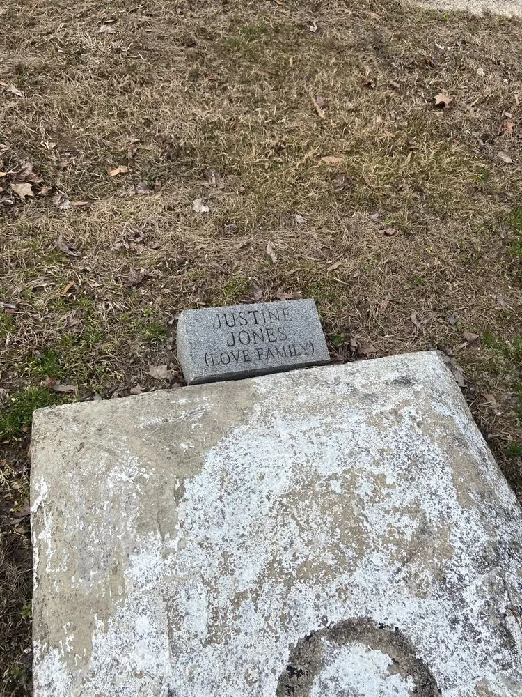 Trusted residential landscaping in Princess Anne, MD - Gone But Not Forgotten Gravesite Care