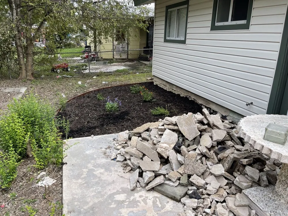 Custom landscape installation for beautiful yards across Elmendorf, TX - Gonzales Landscaping