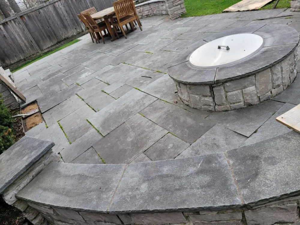 Custom outdoor landscaping for beautiful yards across Mundelein, IL - Gonzalez F Landscaping