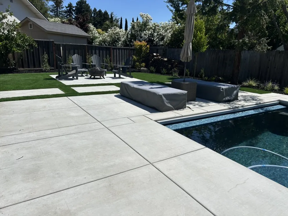 Local yard maintenance for residential properties in Pleasant Hill, CA by Gonzalez F Landscaping