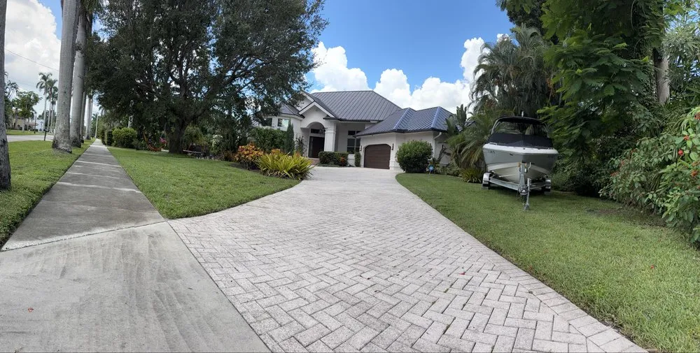 Reliable yard cleanup service for year-round maintenance in Lehigh Acres, FL by Gonzalez Gardening and Landscaping