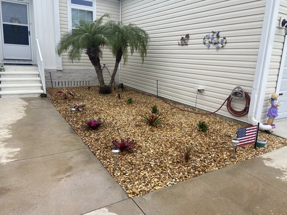 Affordable landscape design in Lehigh Acres, FL by Gonzalez Gardening and Landscaping