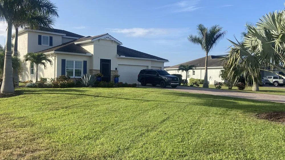 Expert landscaping services in Lehigh Acres, FL - Gonzalez Gardening and Landscaping