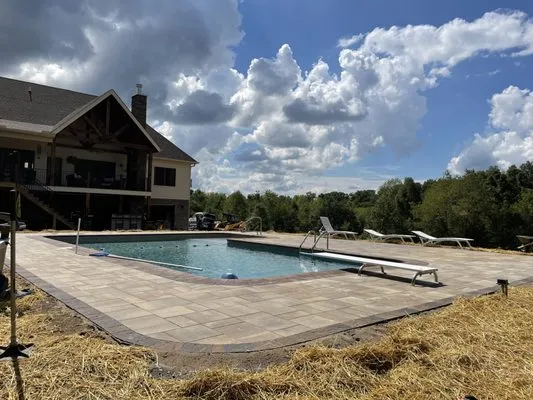 Gonzalez Hardscape and Landscape Logo