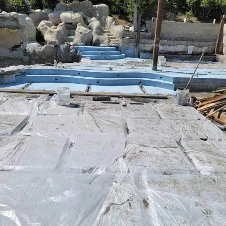 Affordable lawn care service with custom design across Los Angeles, CA - Gonzalez Hardscape