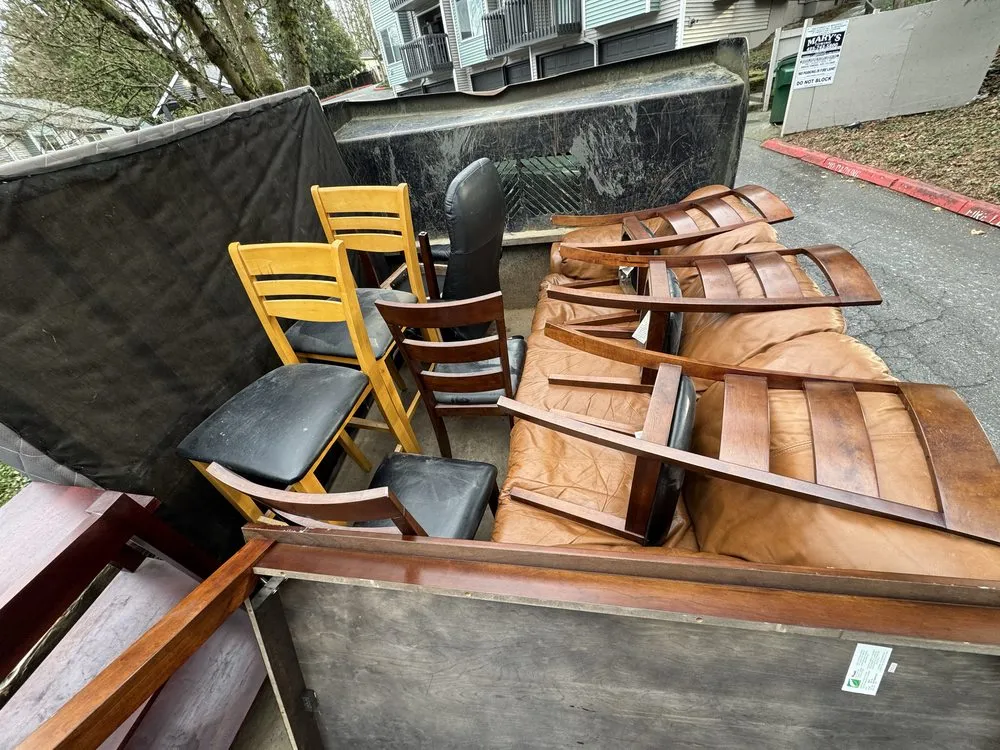 Reliable lawn care service in Lake Stevens, WA by Gonzalez Junk Removal and Hauling