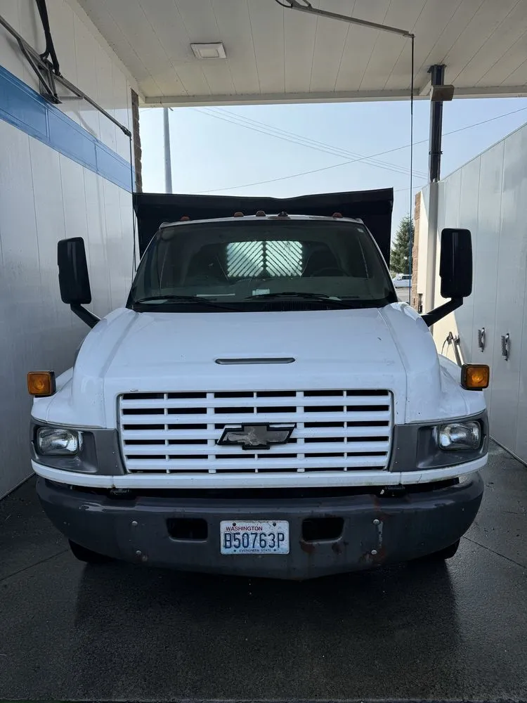 Expert lawn mowing service in Lake Stevens, WA - Gonzalez Junk Removal and Hauling