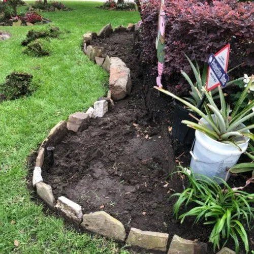 Trusted lawn mowing service in Houston, TX - Gonzalez Landscape