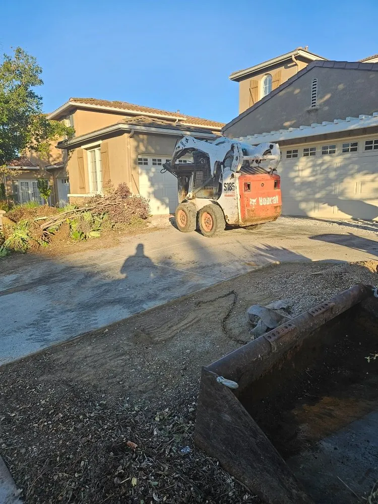 Top-rated residential landscaping for residential properties in Moorpark, CA by Gonzalez Landscaping & Tree Service