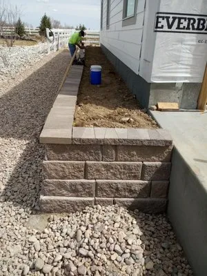 Gonzalez Landscaping Logo