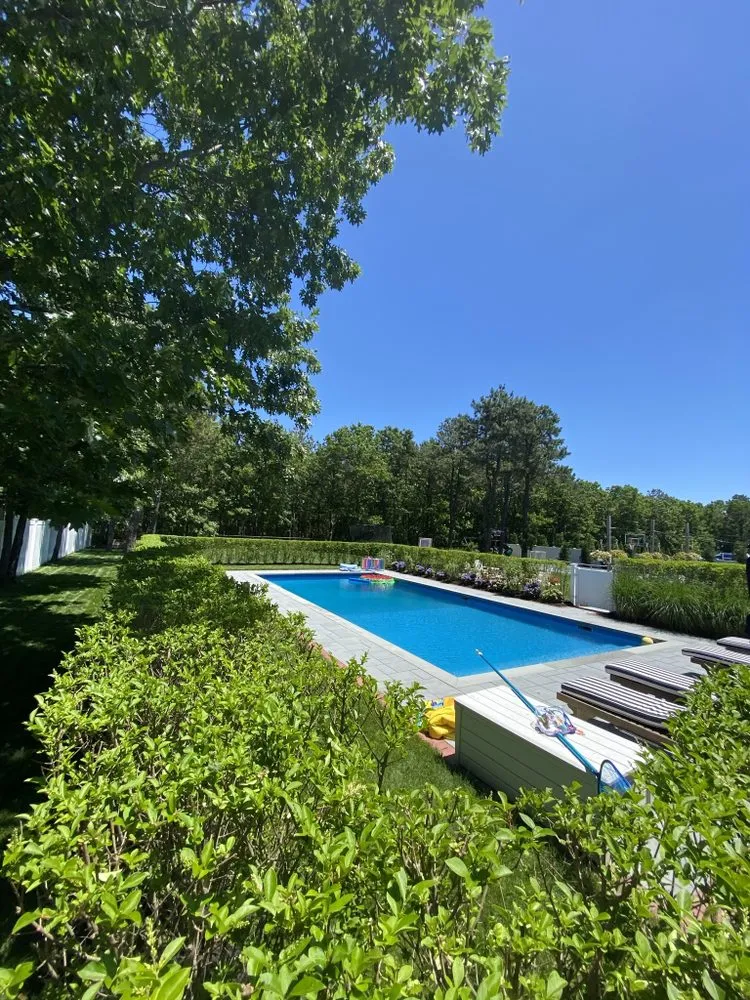 Trusted garden landscaping experts serving East Meadow, NY - Gonzalez Landscaping