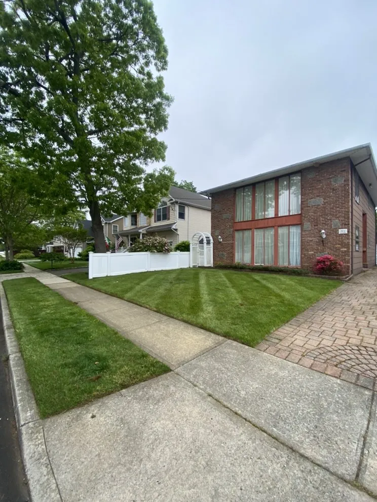 Trusted residential landscaping for homes in East Meadow, NY by Gonzalez Landscaping