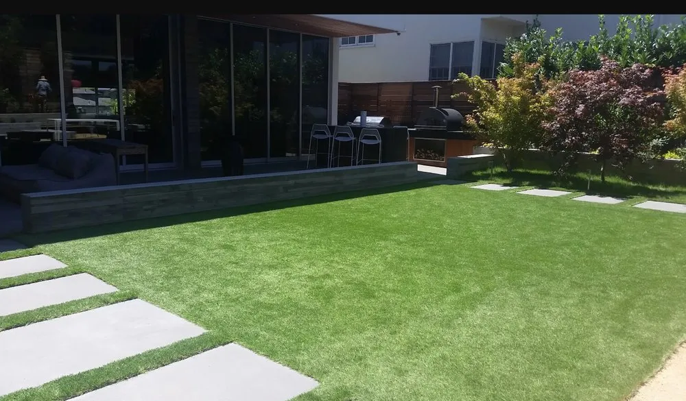 Top-rated yard maintenance for residential properties in Richmond, CA by Gonzalez Landscaping