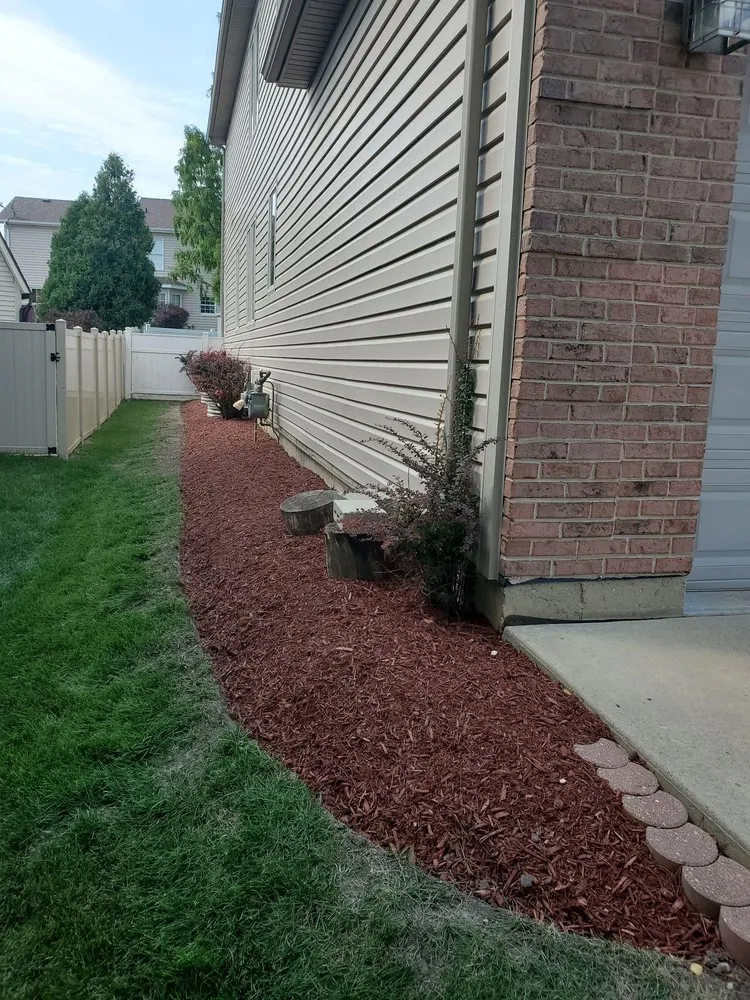 Custom lawn care service experts serving West Chicago, IL - Gonzalez Landscaping