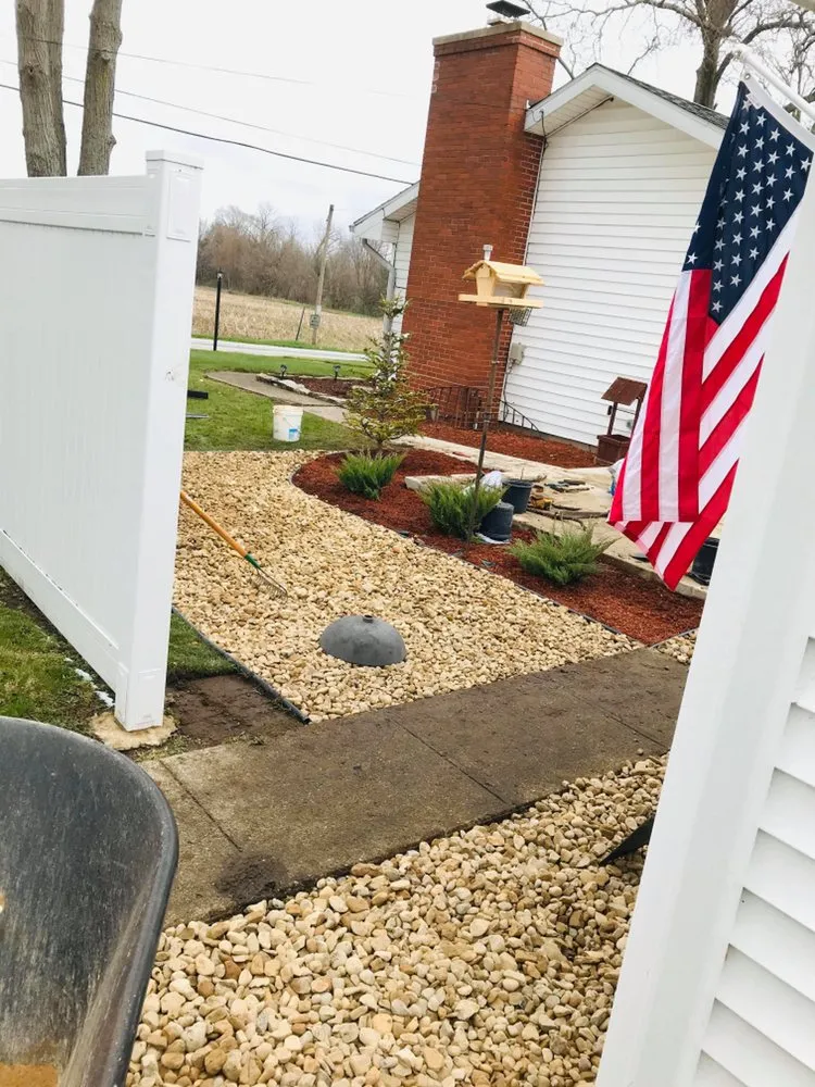 Expert garden landscaping in South Bend, IN by Gonzalez Lawn Care And Landscaping