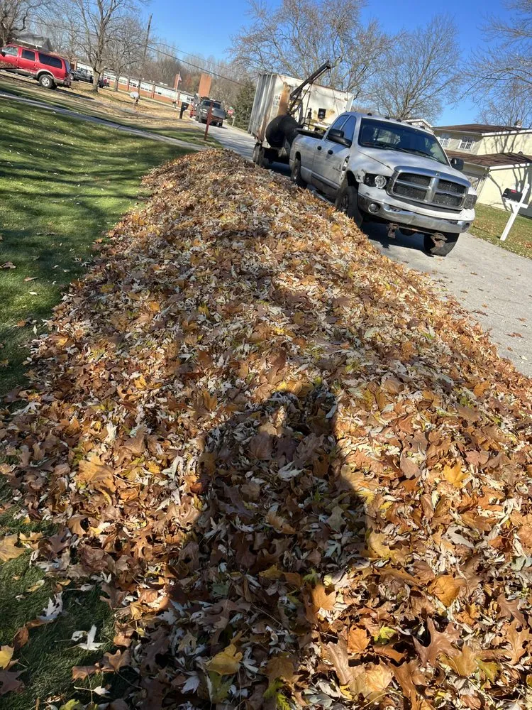 Custom landscaping services in South Bend, IN by Gonzalez Lawn Care And Landscaping