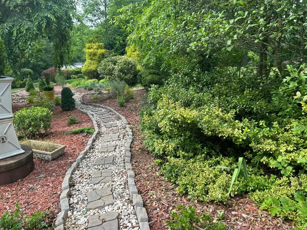 Affordable yard cleanup service experts serving Conover, NC - Gonzalez Lawn Care