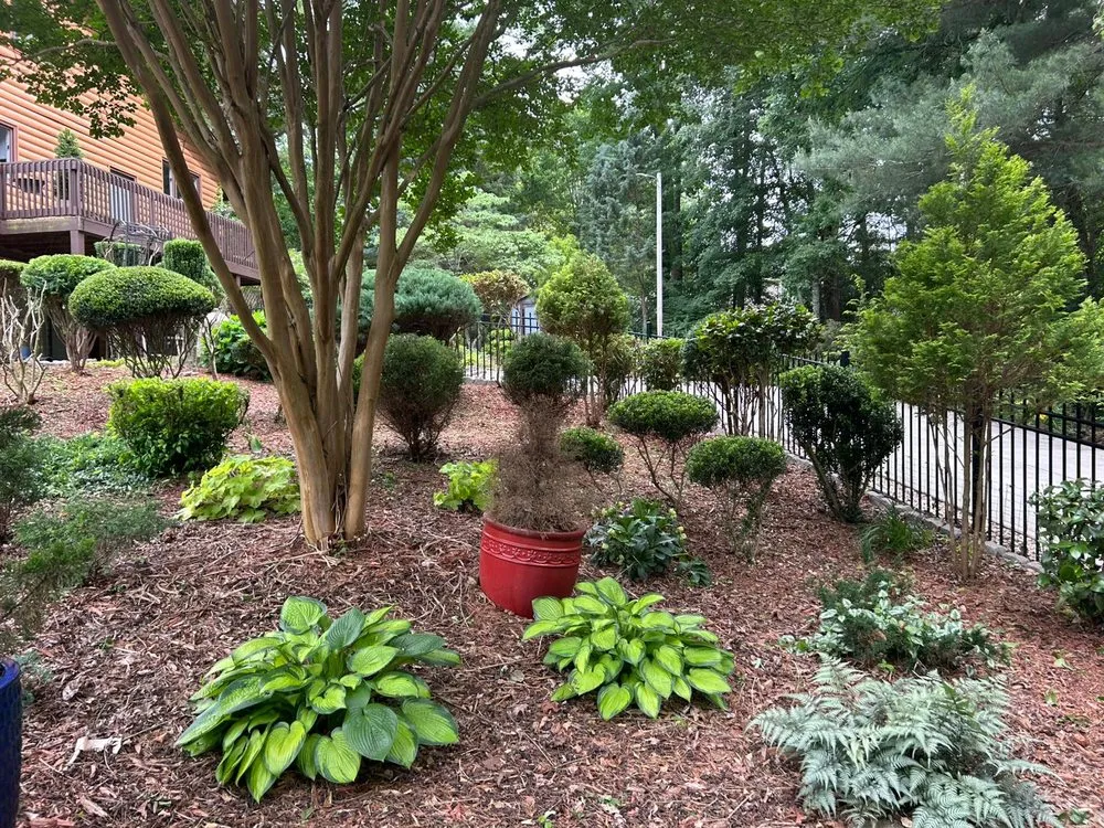 Custom outdoor landscaping in Conover, NC - Gonzalez Lawn Care