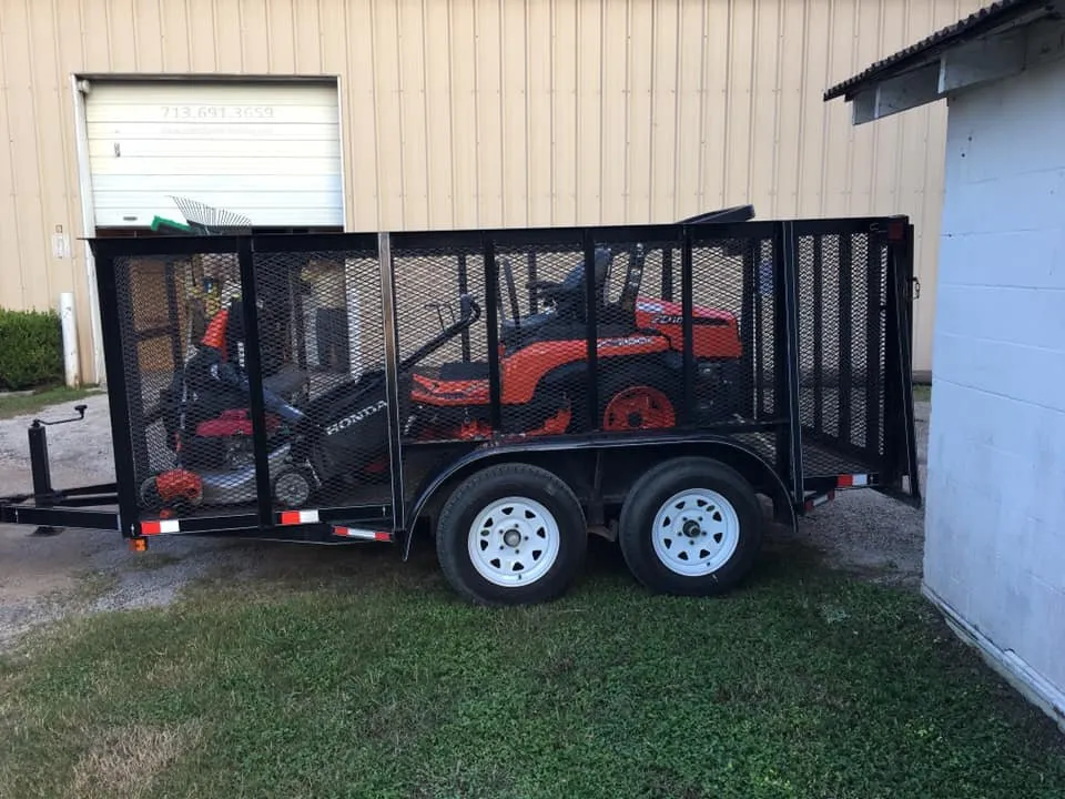 Top-rated yard maintenance for residential properties in Spring, TX by Gonzalez Make Ready Service Landscaping