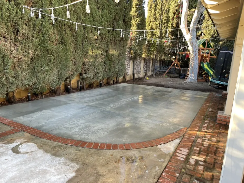 Reliable lawn care service in Laguna Niguel, CA - Gonzalez Masonry