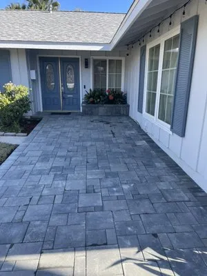 Gonzalez Masonry Logo