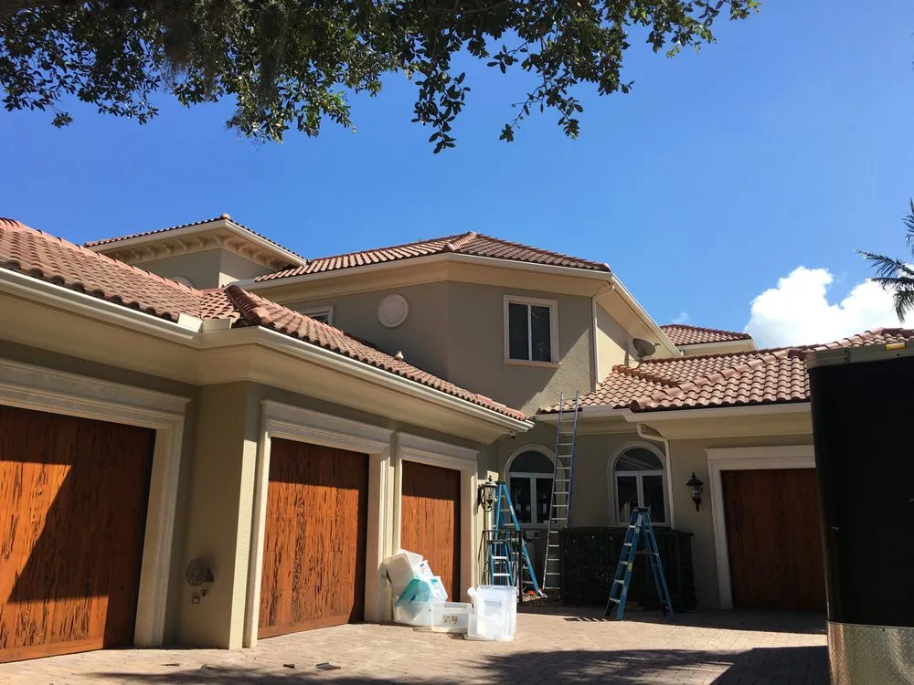 Expert lawn mowing service in West Palm Beach, FL - Gonzalez Seamless Gutter & Gardening