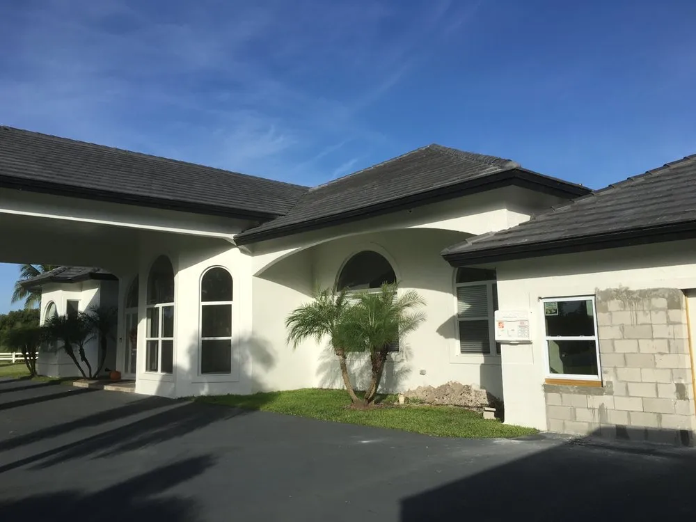 Reliable residential landscaping experts serving West Palm Beach, FL - Gonzalez Seamless Gutter & Gardening