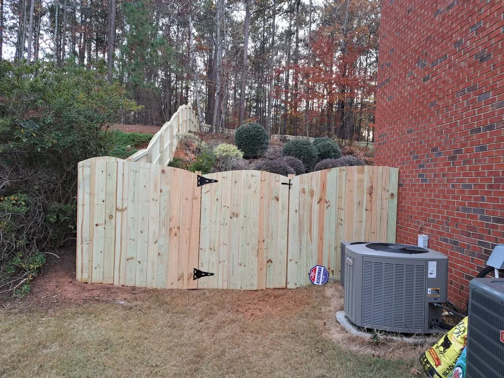 Expert yard cleanup service in Lithia Springs, GA - Gonzalez Soto Landscaping