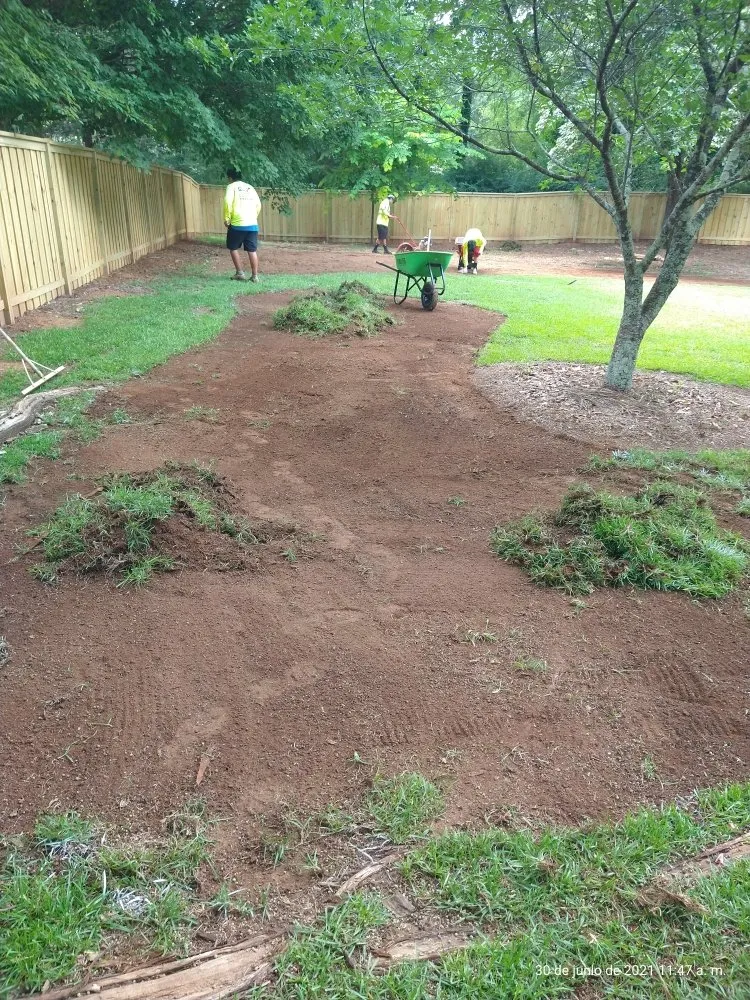 Affordable lawn care service experts serving Roswell, GA - Gonzalo Landscaping