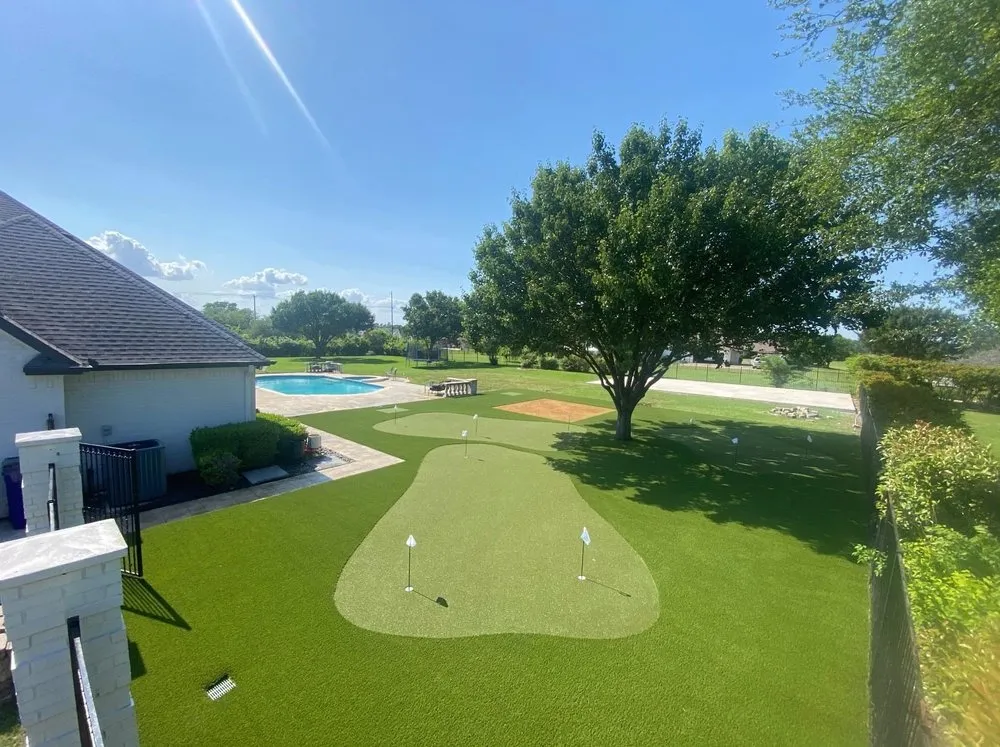 Affordable garden landscaping in Dallas, TX by González Artificial Grass