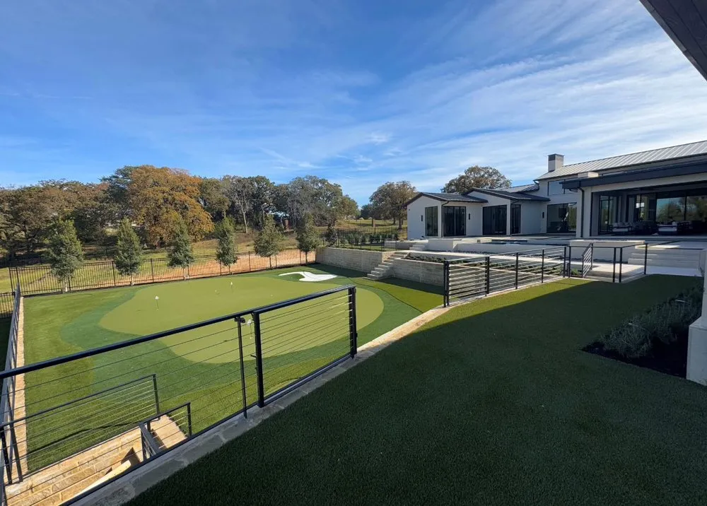 Affordable outdoor landscaping experts serving Dallas, TX - González Artificial Grass