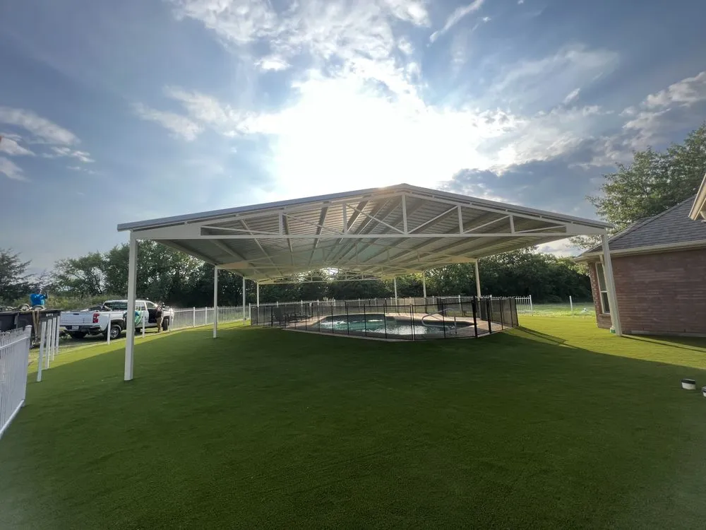 Local landscape installation for residential properties in Dallas, TX by González Artificial Grass