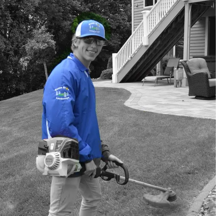 Reliable lawn mowing service in Lakeville, MN - Gonzo Bros. Landscape