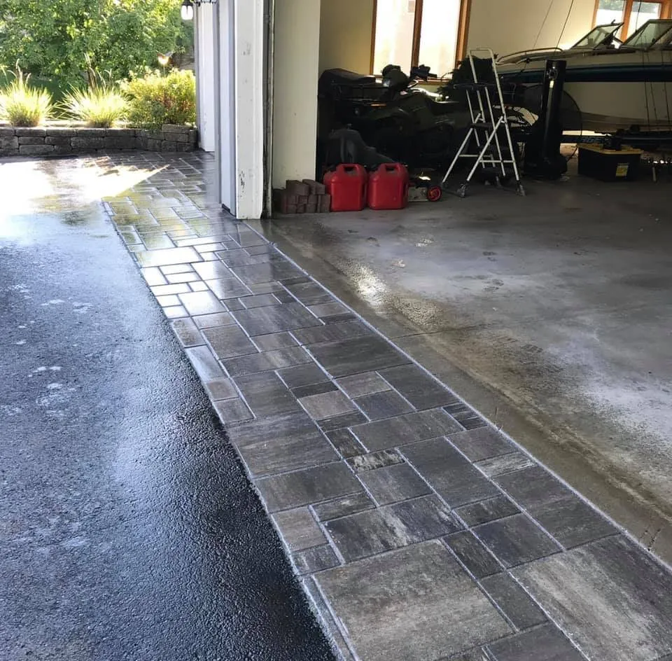 Custom landscaping services in Lakeville, MN by Gonzo Bros. Landscape