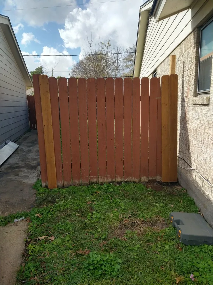 Custom landscape installation for beautiful yards across Houston, TX - Gonzo's Landscaping