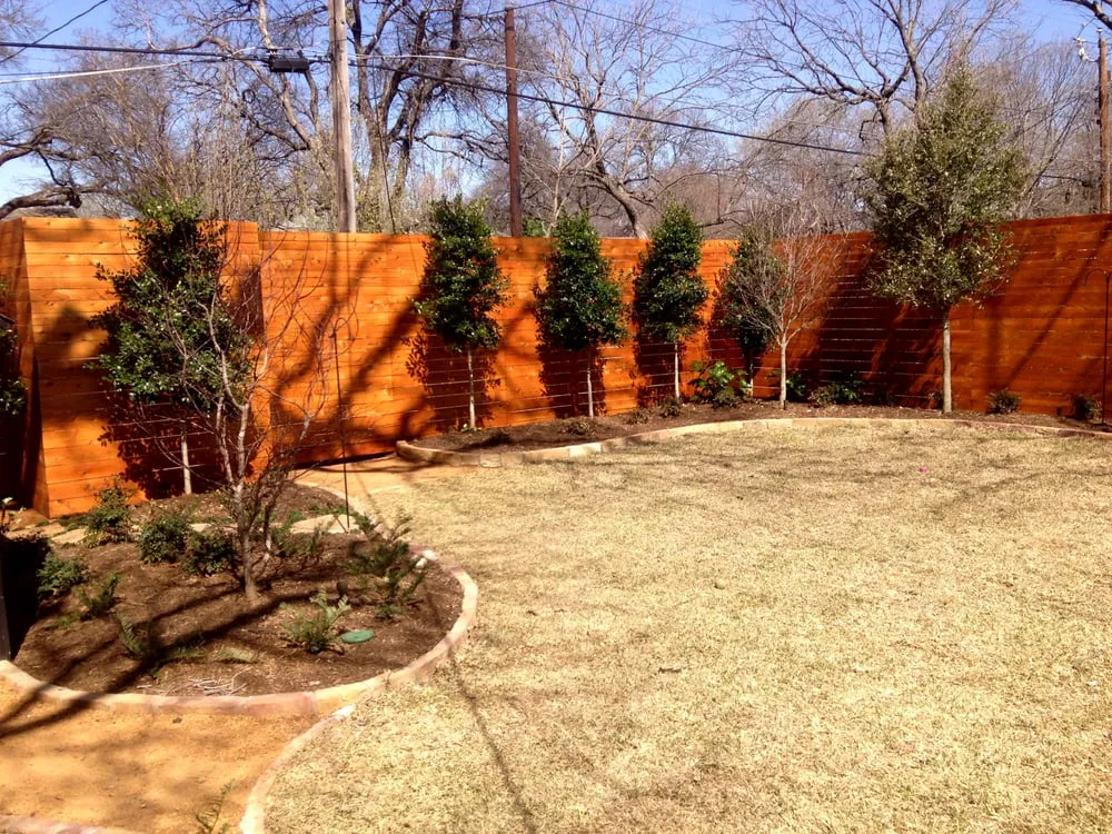 Professional lawn mowing service near you across Dallas, TX - Good Earth