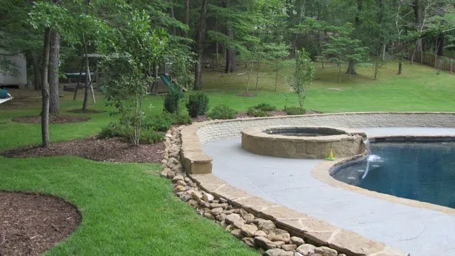Affordable lawn care service in Oxford, MS - Good Earth Landscape And Design