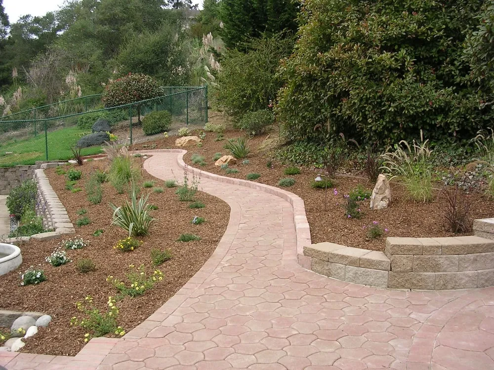 Professional yard maintenance in Santa Cruz, CA - Good Earth Landscape and Design