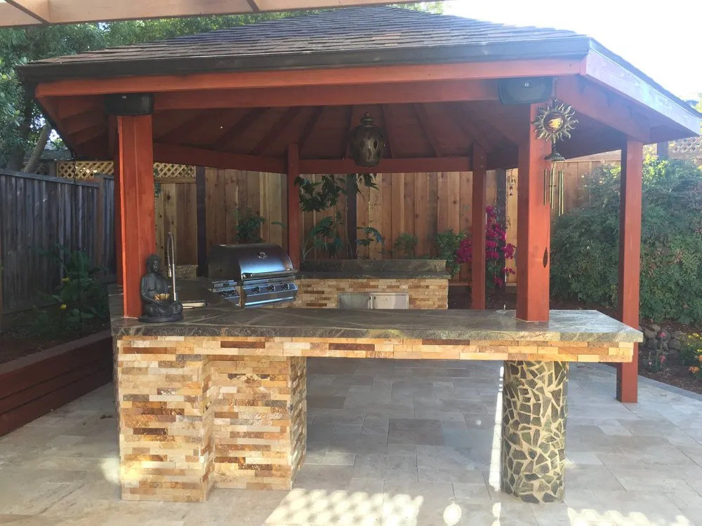 Affordable lawn mowing service with custom design in Irvine, CA by Good Earth Landscape