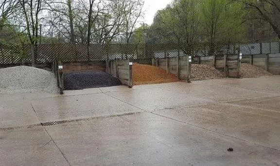 Professional garden landscaping near you in East Peoria, IL by Good Earth Landscaping