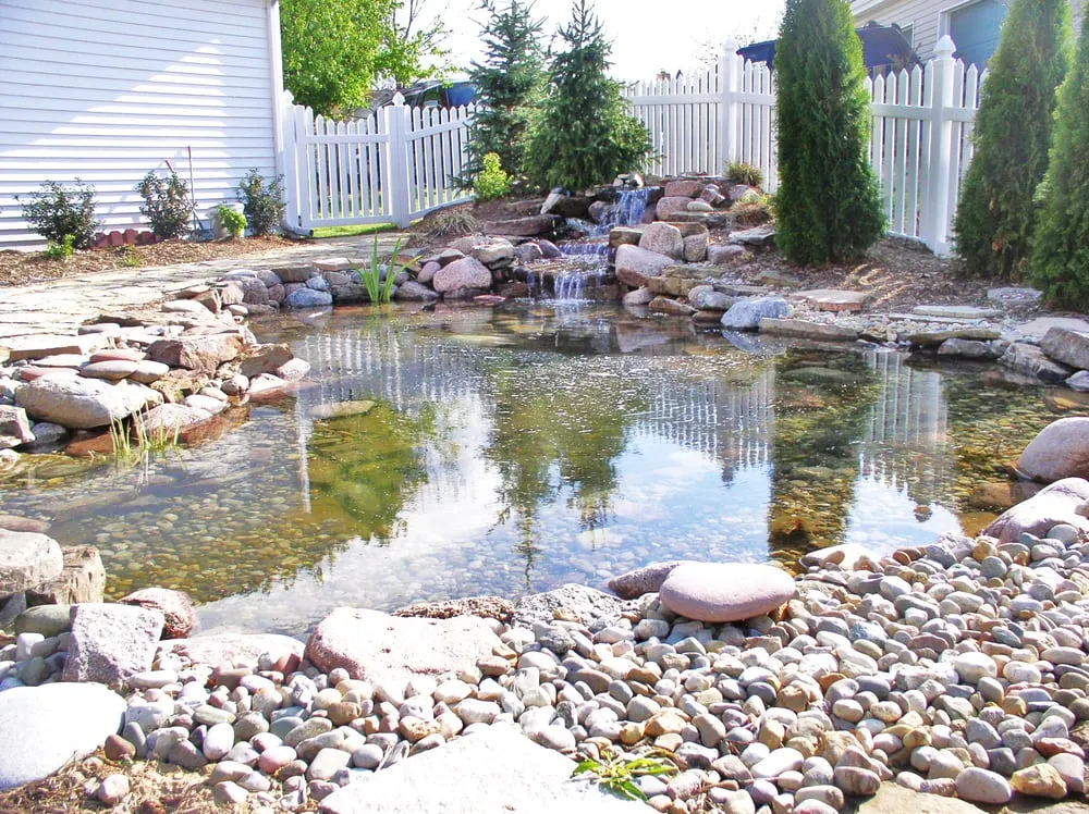 Local lawn mowing service in Kansas City, MO - Good Earth Water Gardens